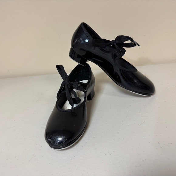 Tap Dance Shoes Girls 13 Black Patent Leather Mary Jane LaceUp Block Heel Hoof